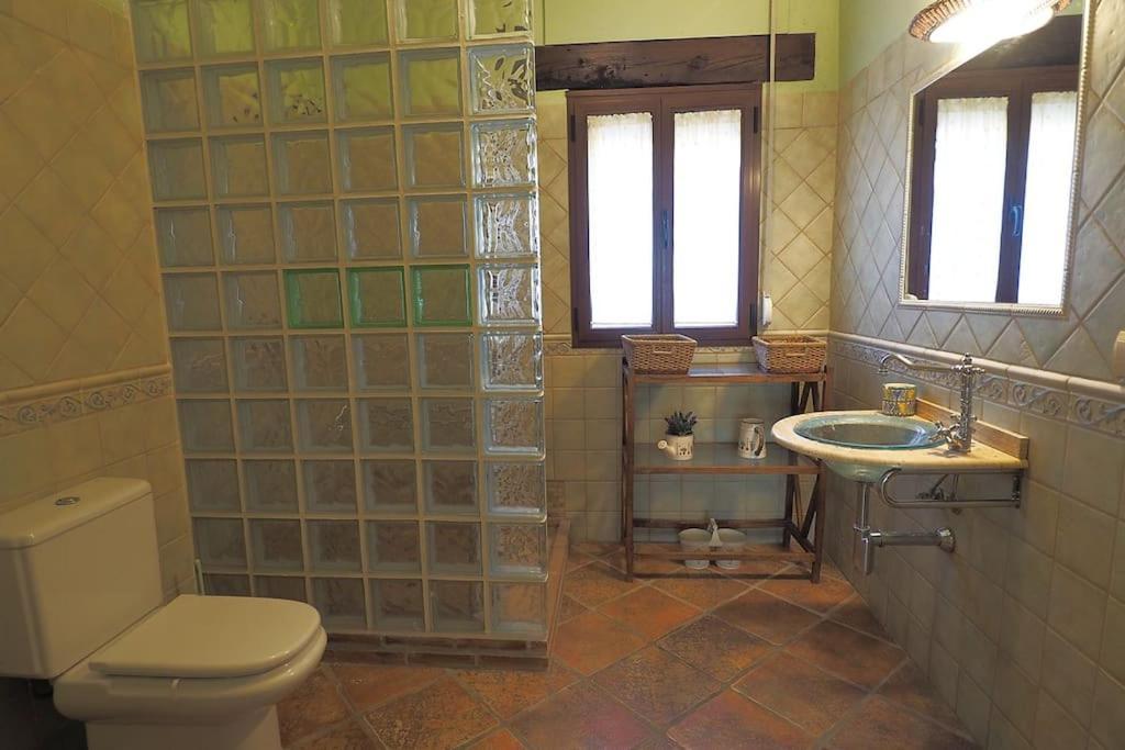 Villa El Pino: With Private Pool Sayalonga Zewnętrze zdjęcie