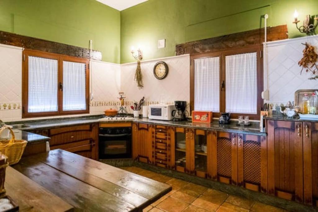 Villa El Pino: With Private Pool Sayalonga Zewnętrze zdjęcie